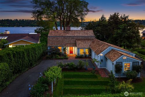 15011 58th Ln Ne, Kenmore, WA, 98028-4354 | Card Image