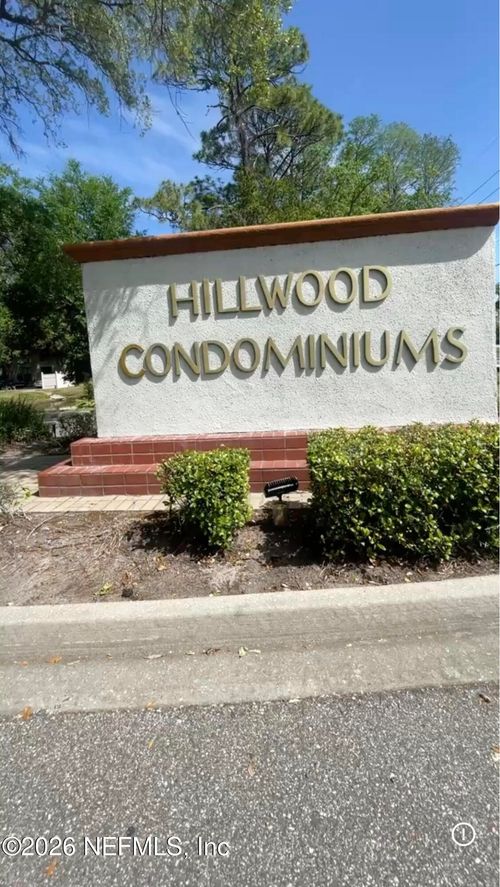 2202-2202 Wood Hill Pl, Jacksonville, FL, 32256-7982 | Card Image