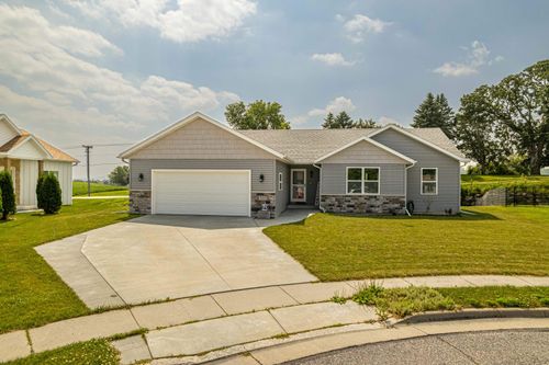 1320 16th St, Baraboo, WI, 53913-1490 | Card Image