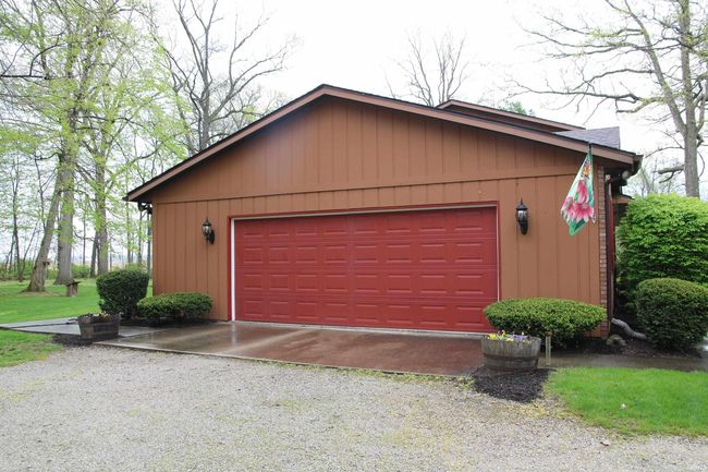 4811 E 100 N Road, House other with 4 bedrooms, 4 bathrooms and null parking in Bluffton IN | Image 5