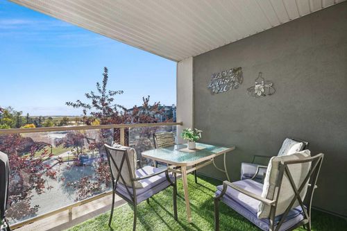 308-6000 Somervale Crt Sw, Calgary, AB, T2Y4J4 | Card Image