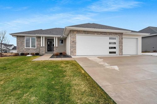 1567 Brayden Lane, LEDGEVIEW, WI, 54115 | Card Image