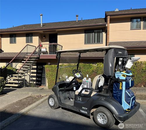 10643-10643 Glen Acres Dr S, Seattle, WA, 98168-1565 | Card Image