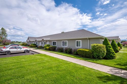 50-10700 Emily Dr, La Grande, OR, 97850-8515 | Card Image