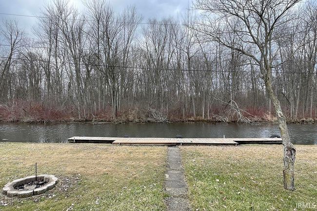 11393 Ne Wawasee Dr, House other with 3 bedrooms, 2 bathrooms and null parking in Syracuse IN | Image 33