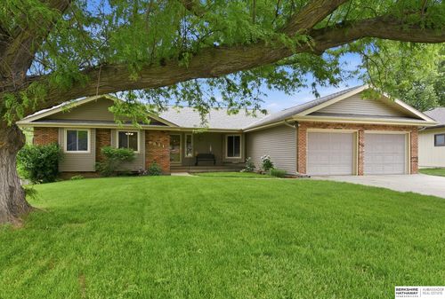 6521 S 92nd Street, Omaha, NE, 68127 | Card Image