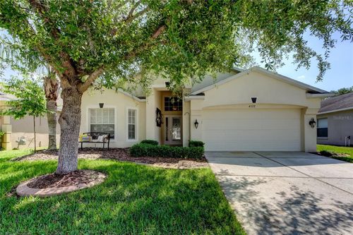 4522 Lisette Cir, BROOKSVILLE, FL, 34604-5829 | Card Image