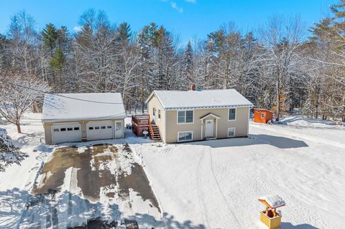 30 Meadow Brook Drive, Belgrade, ME, 04917 | Card Image