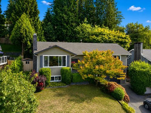 918 Baker Dr, Coquitlam, BC, V3J6X2 | Card Image