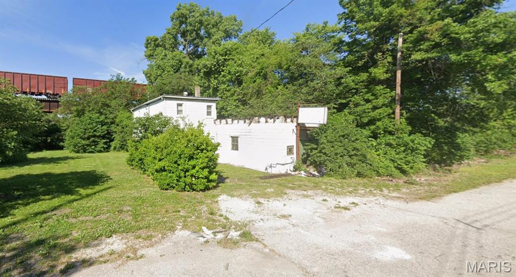 Residential in East St Louis 4