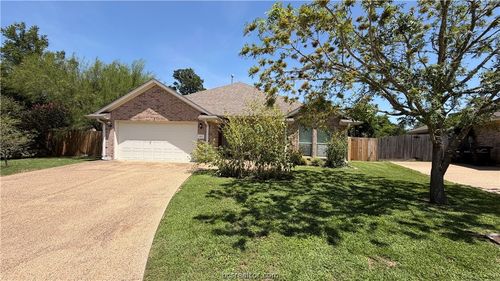 1102 Crested Point Ct, College Station, TX, 77845-3565 | Card Image