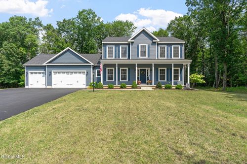 27 Woodland Dr, Castleton On Hudson, NY, 12033-3132 | Card Image