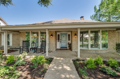 7247 Joyce Way, Dallas, TX, 75225-1732 | Card Image