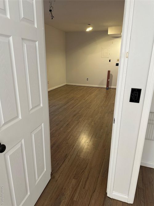 apt-1st-40 60th St, Woodside, NY, 11377-4797 | Card Image