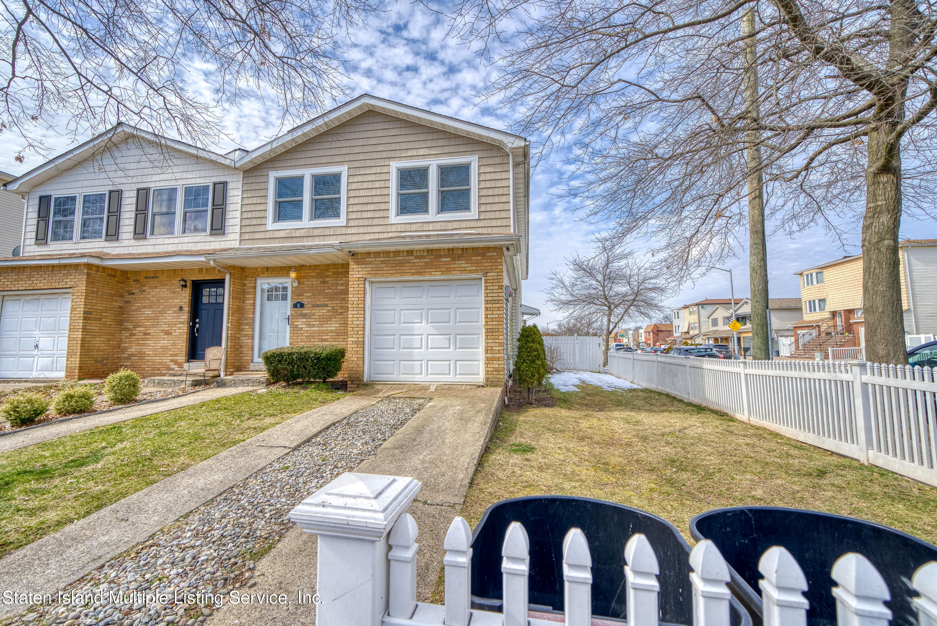 Leggett Pl, Staten Island, NY 10314