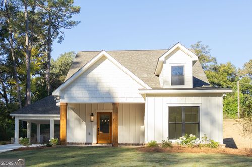 903 Massee Ln, Perry, GA, 31069-3548 | Card Image