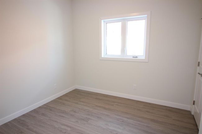 6103 Valleyview Dr, Home with 2 bedrooms, 2 bathrooms and 3 parking in Camrose AB | Image 14