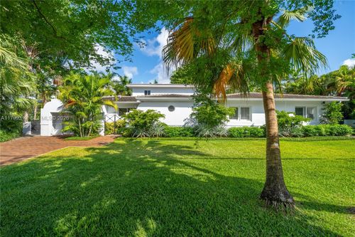 725 Vilabella Ave, Coral Gables, FL, 33146-1733 | Card Image