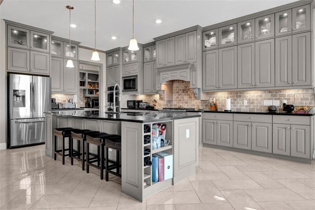 16503 Preston Falls Dr, House other with 5 bedrooms, 5 bathrooms and 4 parking in Cypress TX | Image 13
