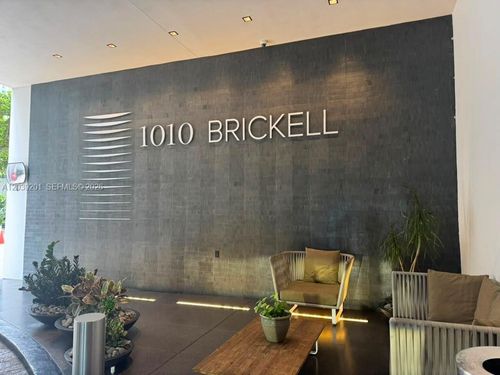 1807-1010 Brickell Ave, Miami, FL, 33131-3763 | Card Image