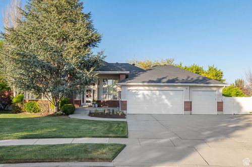 10025 S Silver Streak Dr, South Jordan, UT, 84095-2453 | Card Image