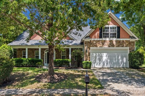 5914 Kirkwynd Commons Dr, Charlotte, NC, 28278-6661 | Card Image