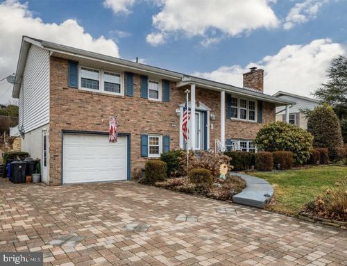 21 Hearthstone Drive, READING, PA, 19606 | Card Image