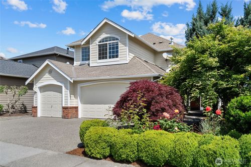24312 E Main Drive, Sammamish, WA, 98074 | Card Image