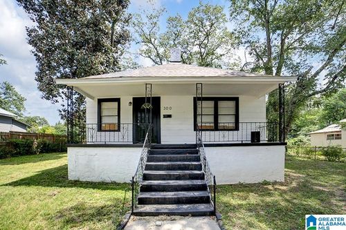 300 2nd Street, DOCENA, AL, 35060 | Card Image