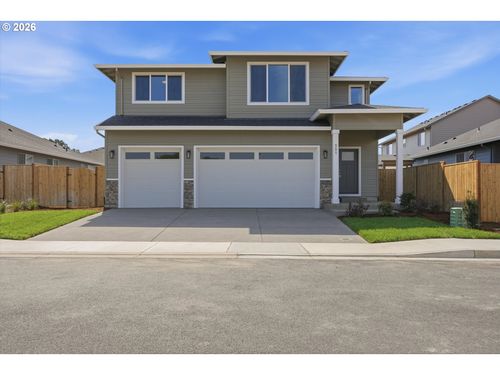 521 E Cleveland St, Carlton, OR, 97111-1261 | Card Image