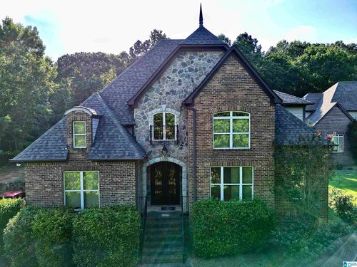 8218 Carrington Dr, TRUSSVILLE, AL, 35173-4566 | Card Image