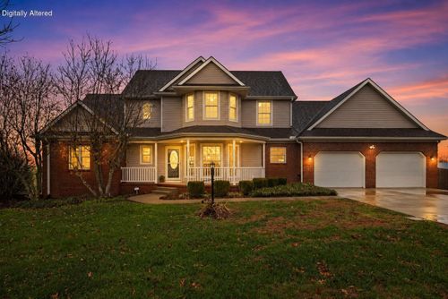143 Royalty Dr, Lancaster, KY, 40444-9071 | Card Image