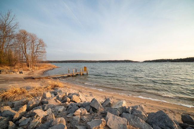 9155 Ivanhoe Dr, House other with 3 bedrooms, 3 bathrooms and null parking in Onekama MI | Image 44