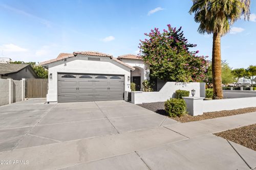 3146 E Monterosa St, Phoenix, AZ, 85016-5803 | Card Image