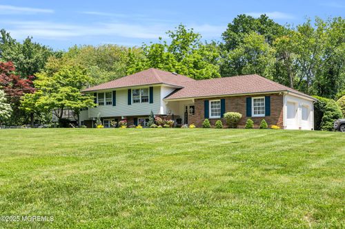 206 Peachwood Rd, Middletown, NJ, 07748-3724 | Card Image