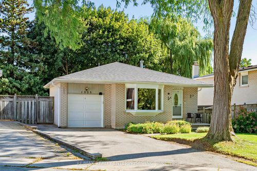 1535 Thetford Crt, Mississauga, ON, L5J3N2 | Card Image