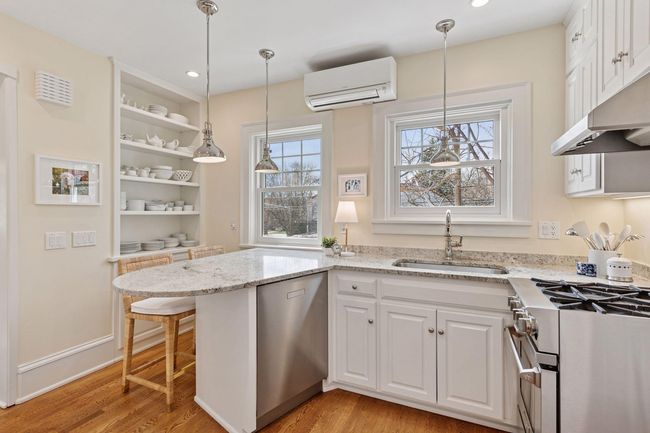 2 - 1408 Douglas Ave, Home with 2 bedrooms, 1 bathrooms and null parking in Minneapolis MN | Image 17