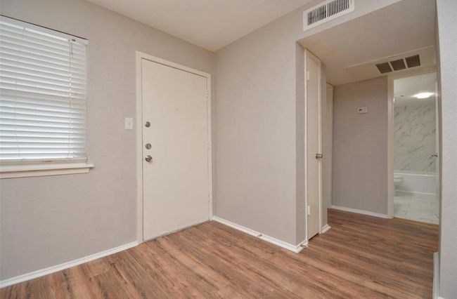 APT-1008 - 6200 W Tidwell Rd, Townhouse with 2 bedrooms, 1 bathrooms and null parking in Houston TX | Image 11