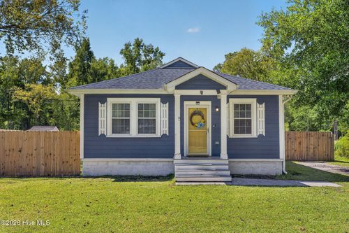 104 Gilbert Curry Dr, Castle Hayne, NC, 28429-7346 | Card Image