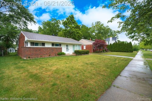 3620 Chester Rd, Royal Oak, MI, 48073-2124 | Card Image