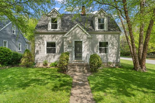8549 Greenwood Ave, Munster, IN, 46321-3305 | Card Image