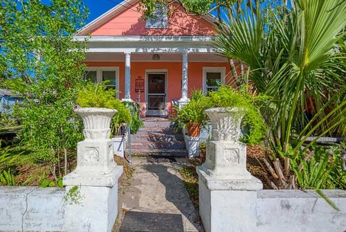 324 S 9th St, Fernandina Beach, FL, 32034-3621 | Card Image