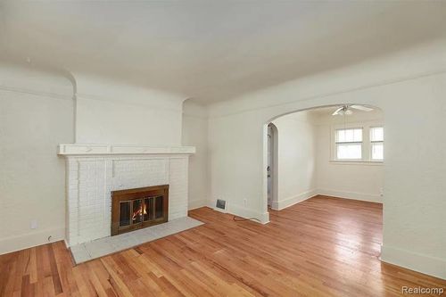 1-139 Draper Avenue, Waterford Charter Township, MI, 48328 | Card Image