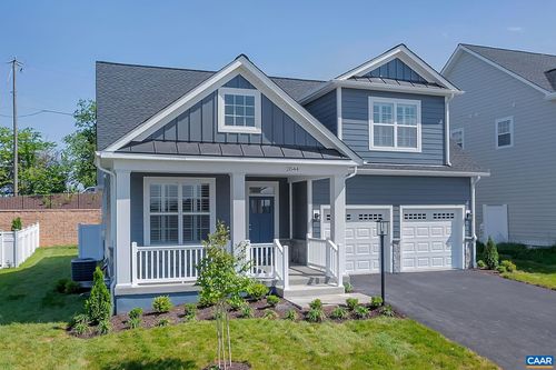 34B Fowler St, CHARLOTTESVILLE, VA, 22901 | Card Image