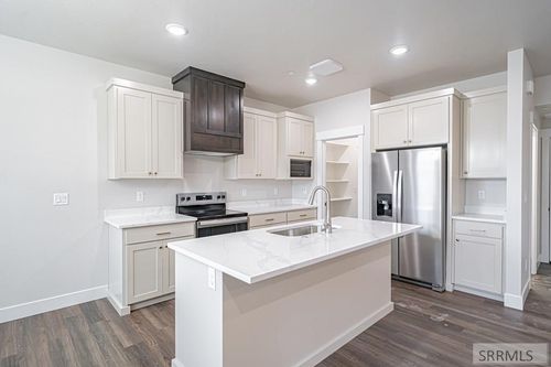 apt-2-824 E Sunnyside Rd, Idaho Falls, ID, 83404-7188 | Card Image