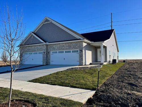 0-13 Stone Mill Ct, Bloomington, IL, 61705-6362 | Card Image