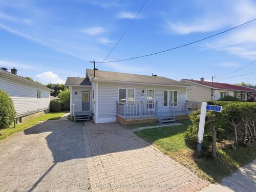 3900 Champlain St, Bourget, ON, K0A1E0 | Card Image