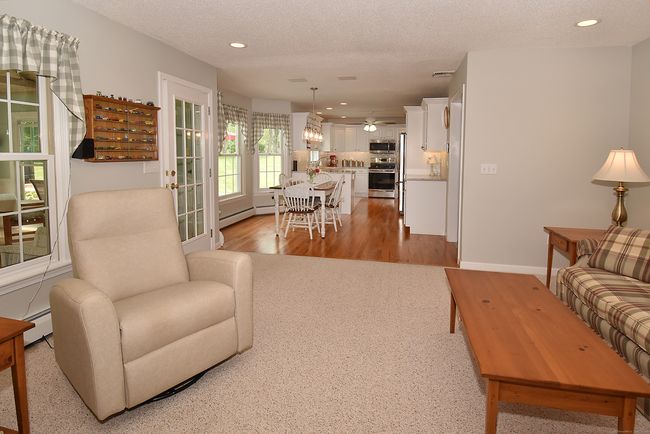 29 Michael Ln, House other with 4 bedrooms, 3 bathrooms and null parking in Suffield CT | Image 17