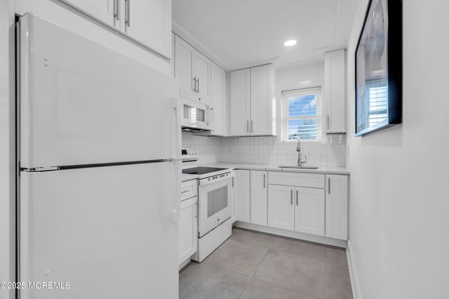 12 - 548 Ocean Blvd, Condo with 1 bedrooms, 1 bathrooms and null parking in Long Branch NJ | Image 10