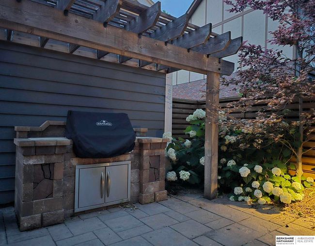 6421 Shenandoah Dr, House other with 4 bedrooms, 4 bathrooms and 3 parking in Lincoln NE | Image 56